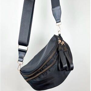 Elegant Black Crossbody Bag